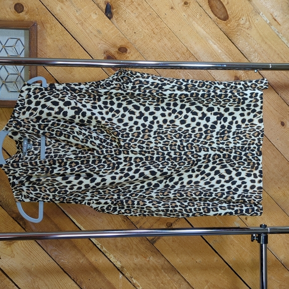 Roz & Ali Tops - Roz & Ali 3x cheetah print shirt animal print blouse